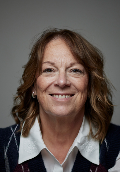 Jayne Caple